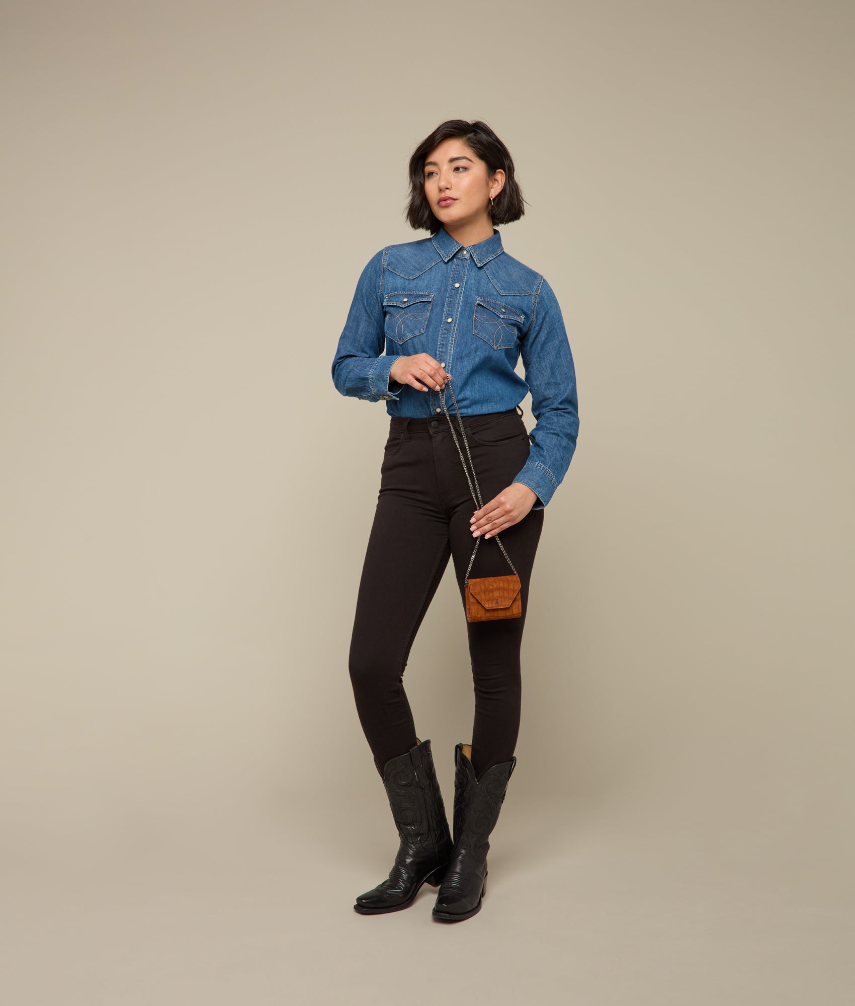 Exotic Short Wallet On A Chain :: Cognac - Image 3