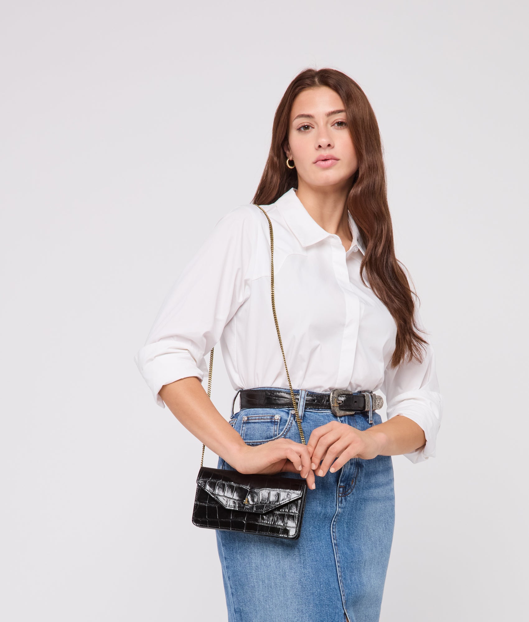 Long Exotic Wallet On A Chain :: Black - Image 2