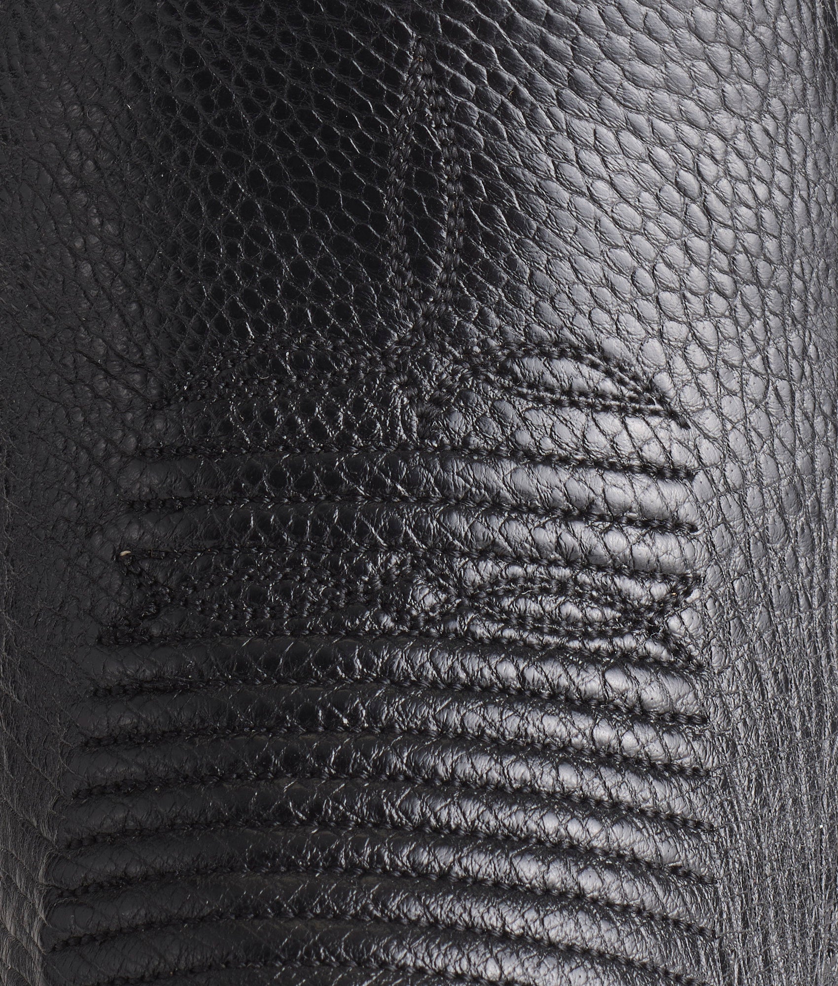 Lance :: Black + Black Cherry - Image 7