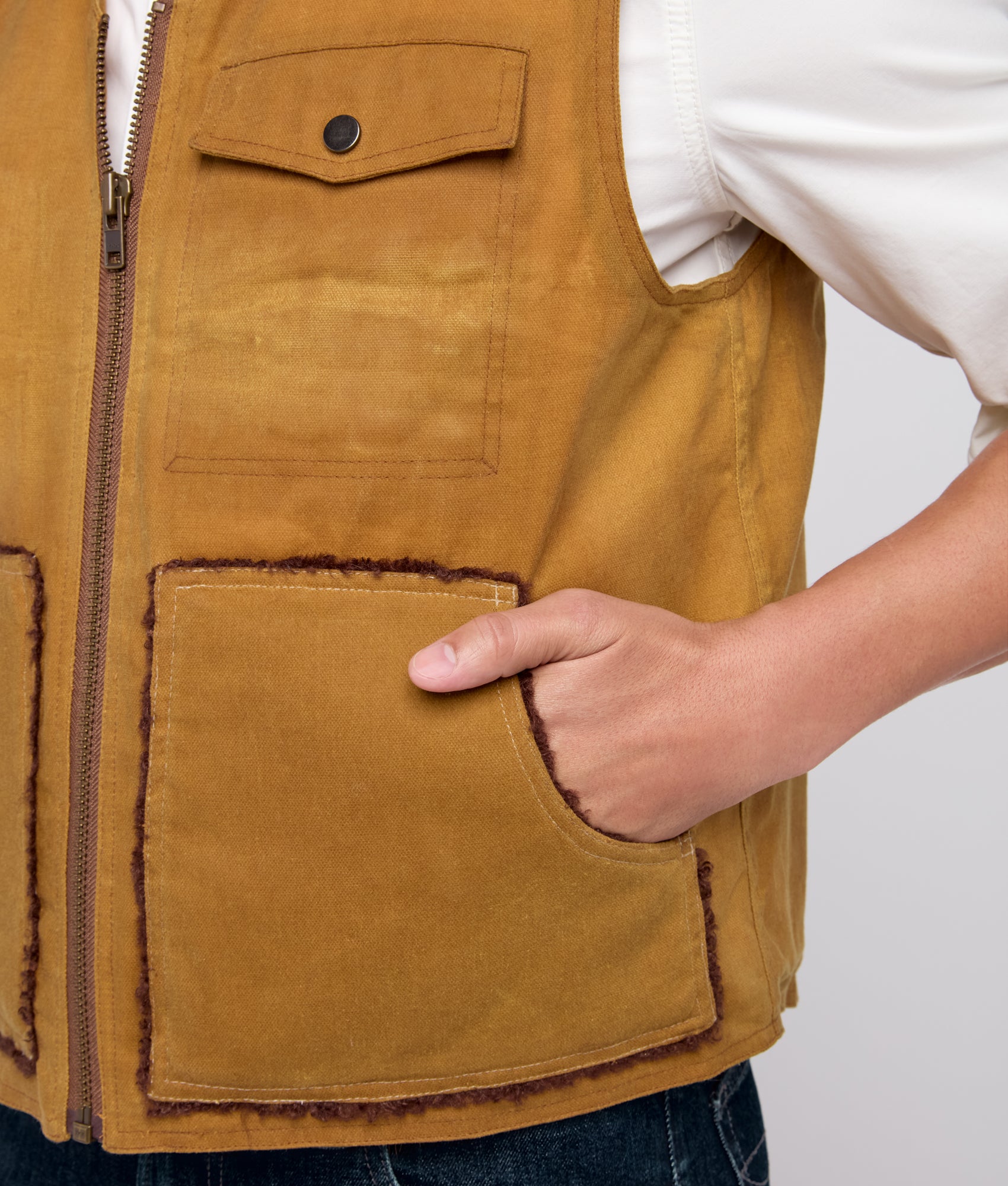McGuire Vest :: Khaki - Image 5