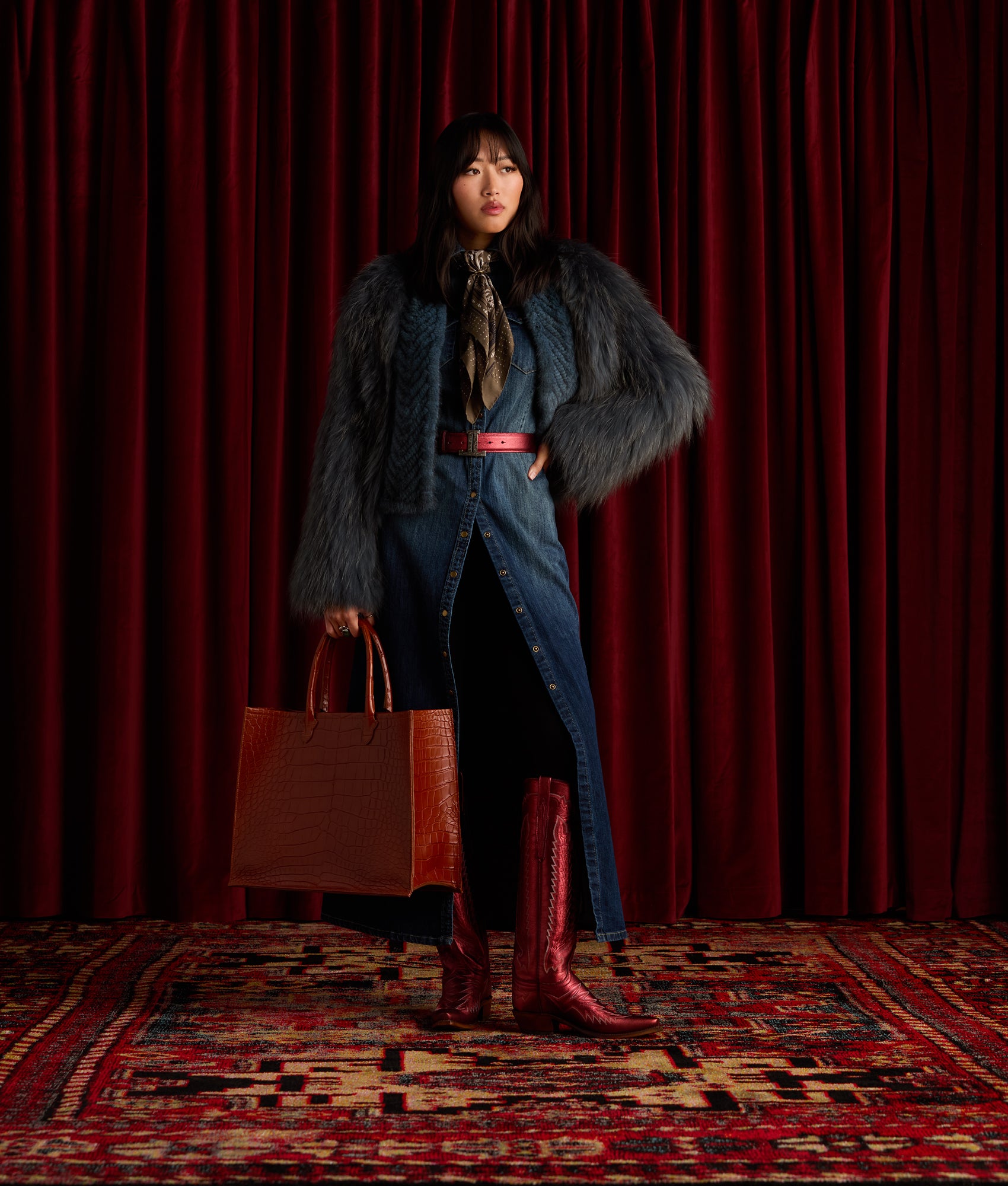 Large Alice Exotic Book Tote :: Honey - Image 4