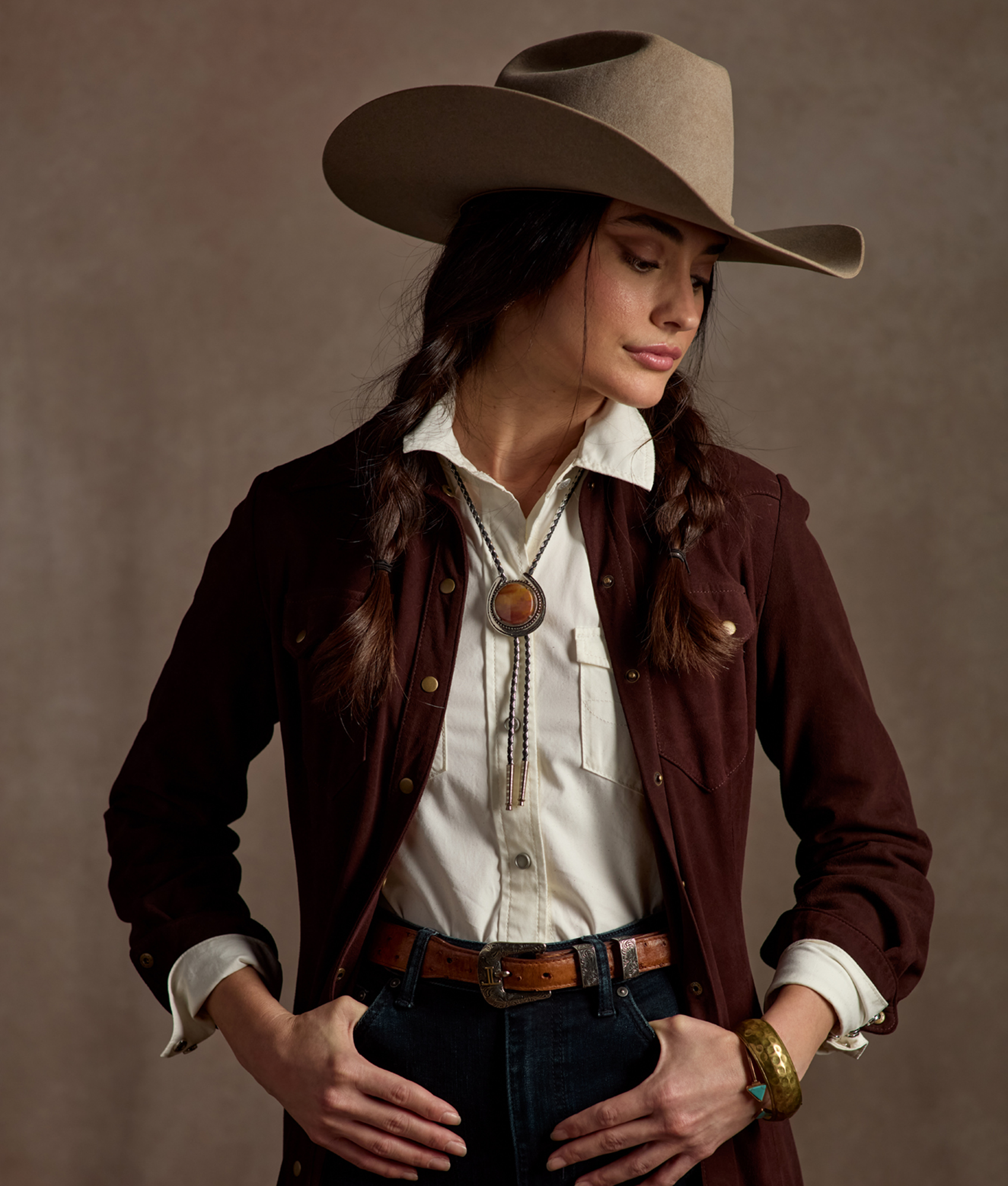 Full Quill Ostrich Tapered :: Barnwood - Image 2