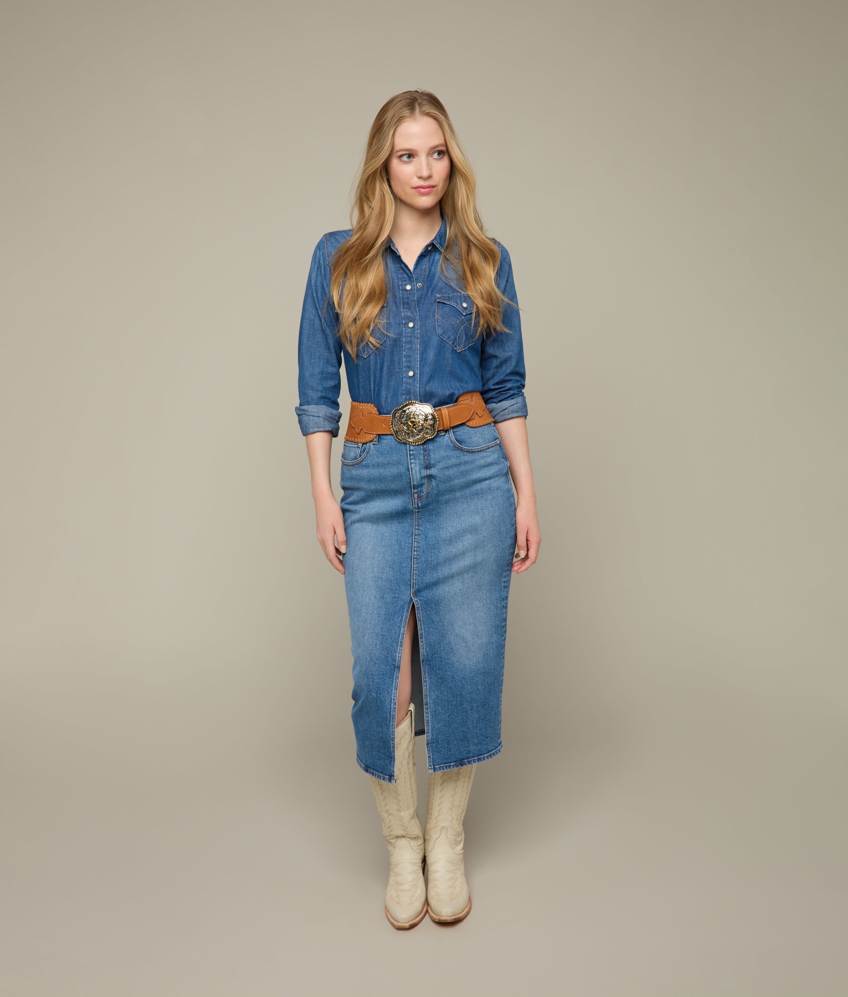 Trophy Buckle Belt :: Light Tan - Image 5